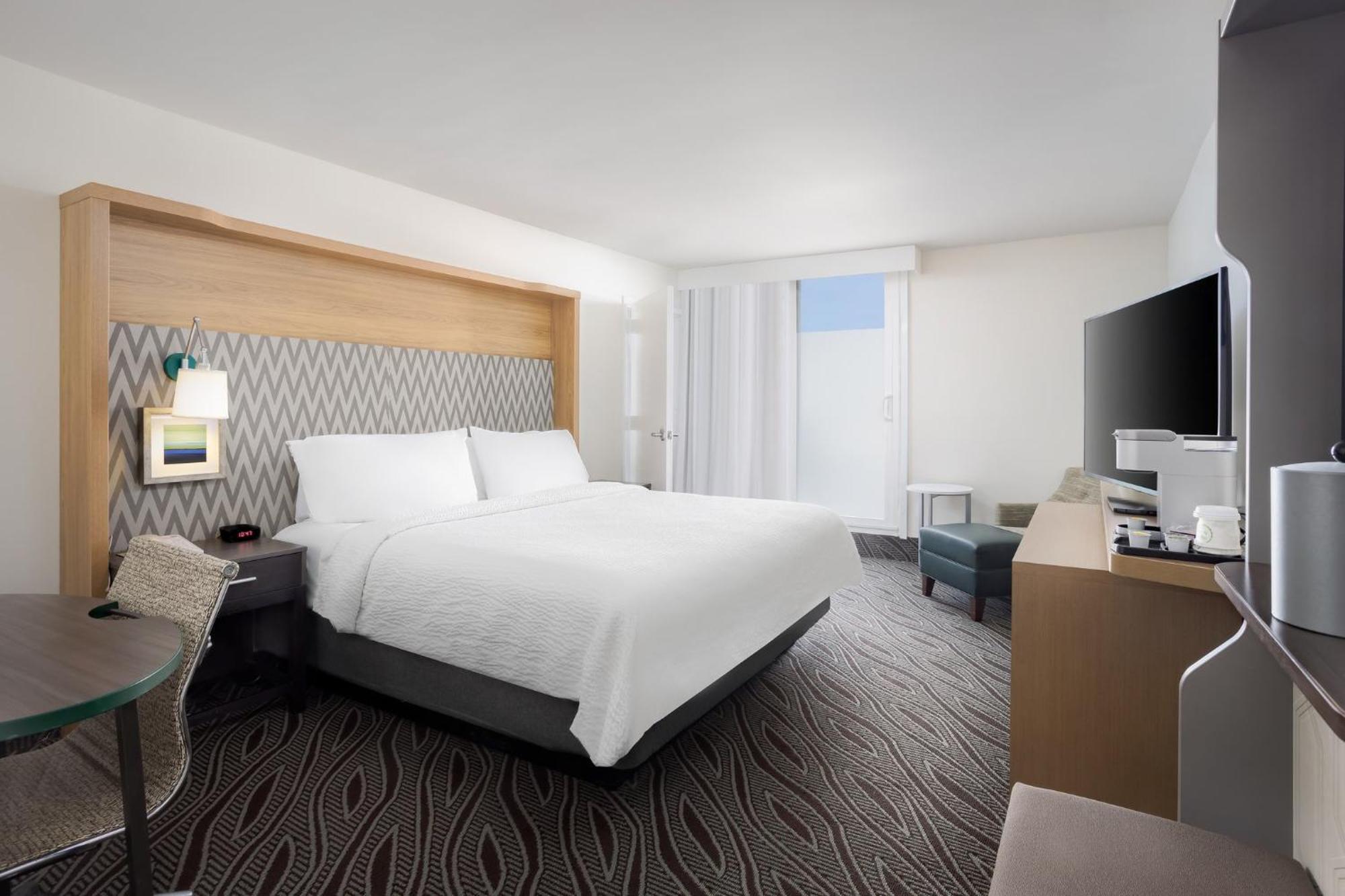 Oceanfront At Surfside By Ihg